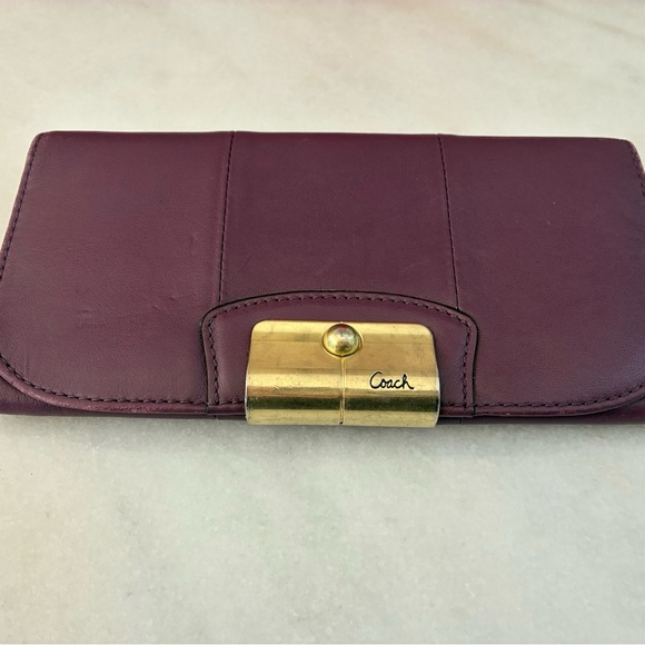 Coach Plum Leather Wallet with Gold Clasp - Picture 2 of 12